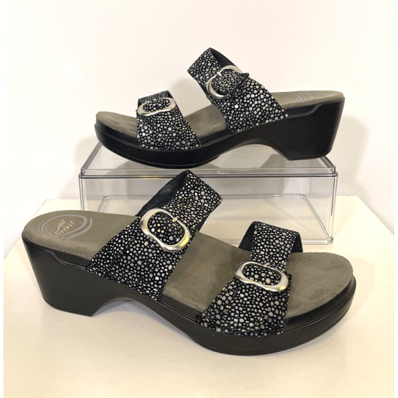 Dansko Sophie Womens Size EU 37 US 6.5-7‎ Black Metallic Strap Buckle Sandals - Picture 2 of 8